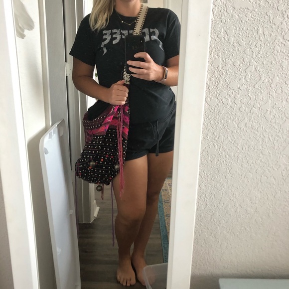 Large slouchy boho tote bag with shell details. - Picture 8 of 8